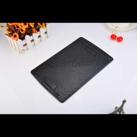 Electronic doodle board 12”. Great for back to school! - Picture 7 of 8